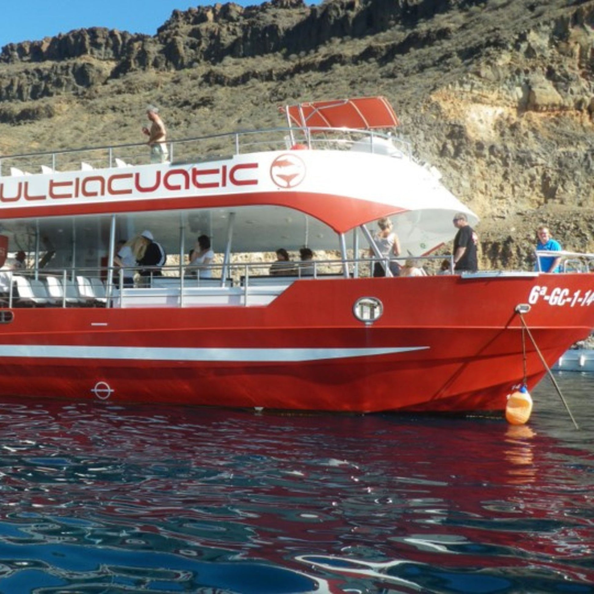 multiacuatic dolphin tour - image of the boat