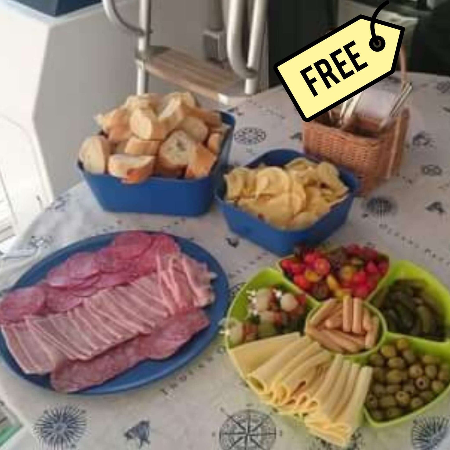 boat excursions gran canaria - food on the boat