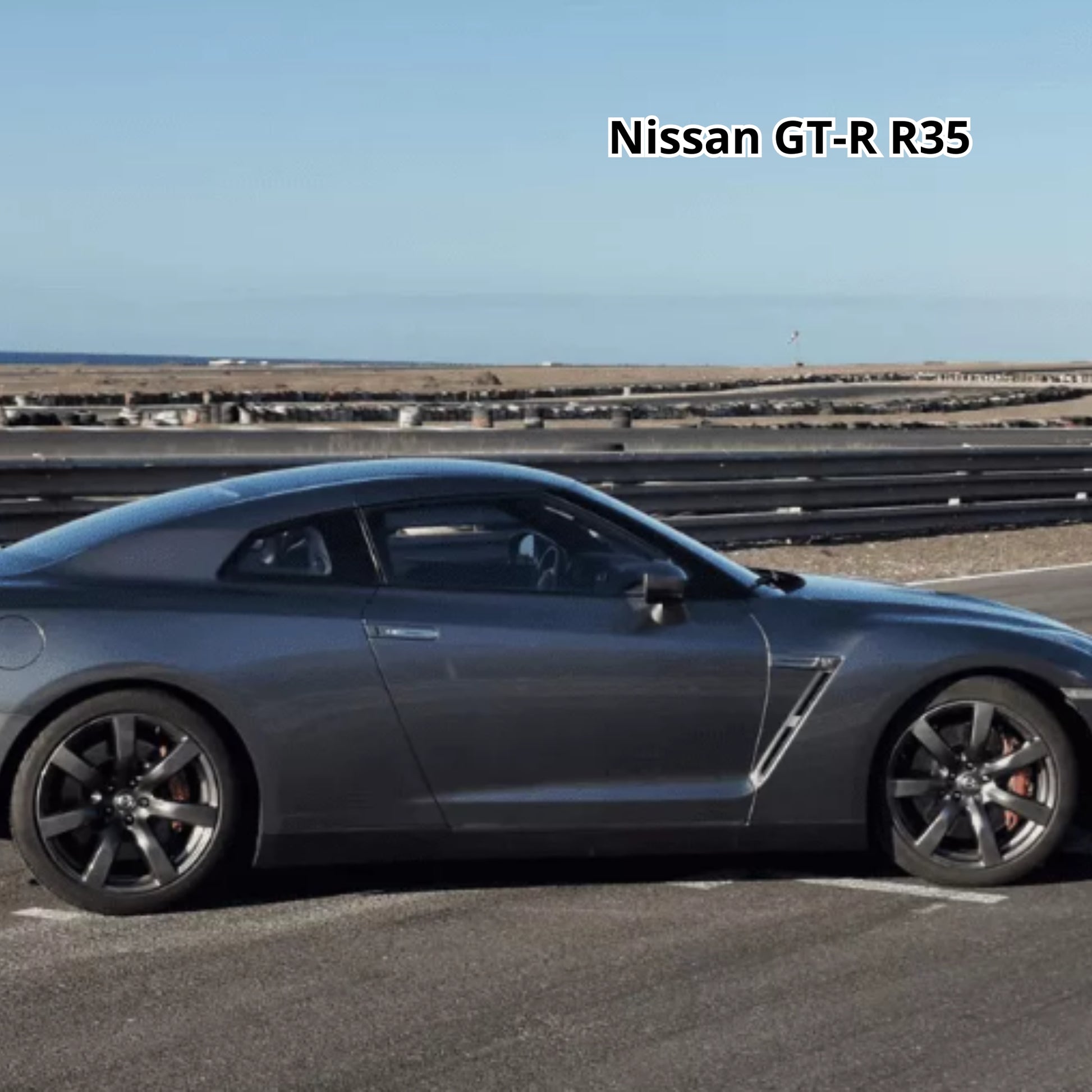 Super car driving experience Gran Canaria - nissan gt-r r35