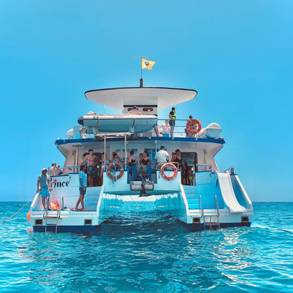 Princesa Ico All Inclusive Boat Trip Gran Canaria on a sunny day at sea with happy passengers enjoying the experience.