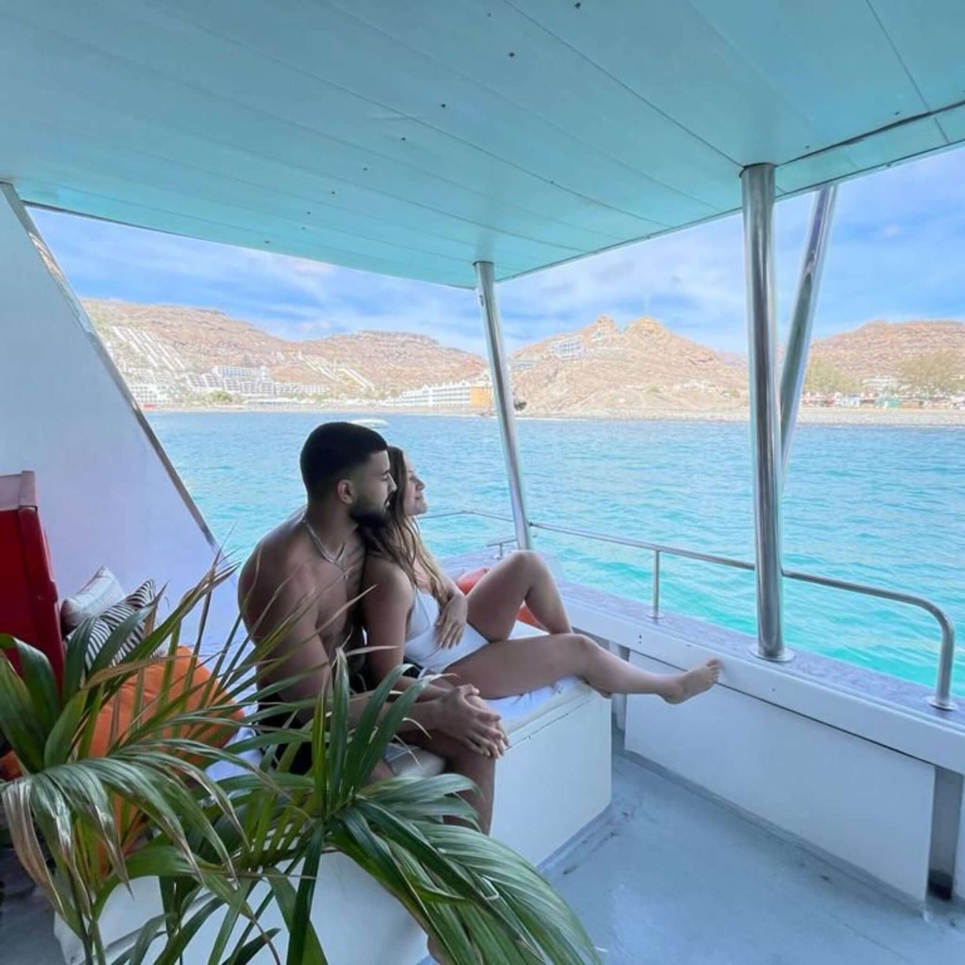 Enjoying the Princesa Ico All Inclusive Boat Trip Gran Canaria with stunning ocean views and relaxing ambiance.